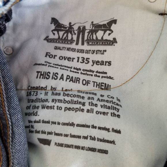 Levi's 505 Men's Medium Wash Mid-Rise 36 × 32 In great condition - Picture 7 of 13